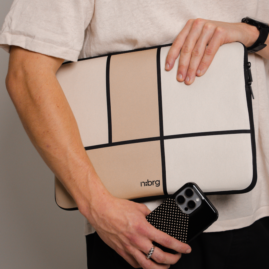 melnie bloki | klēpjdatora zeķīte